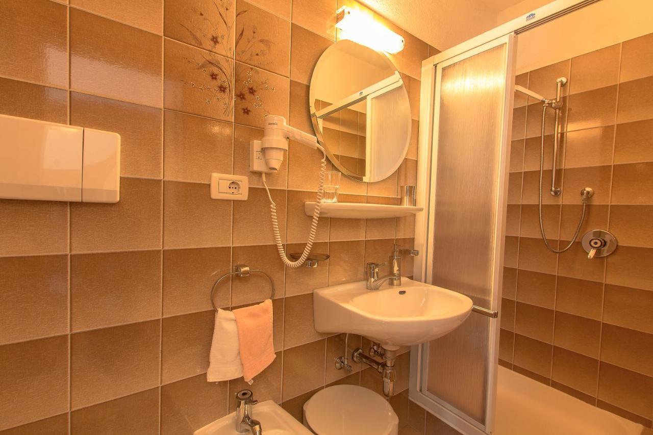 B&B Apartments La Palsa San Cassiano  Εξωτερικό φωτογραφία